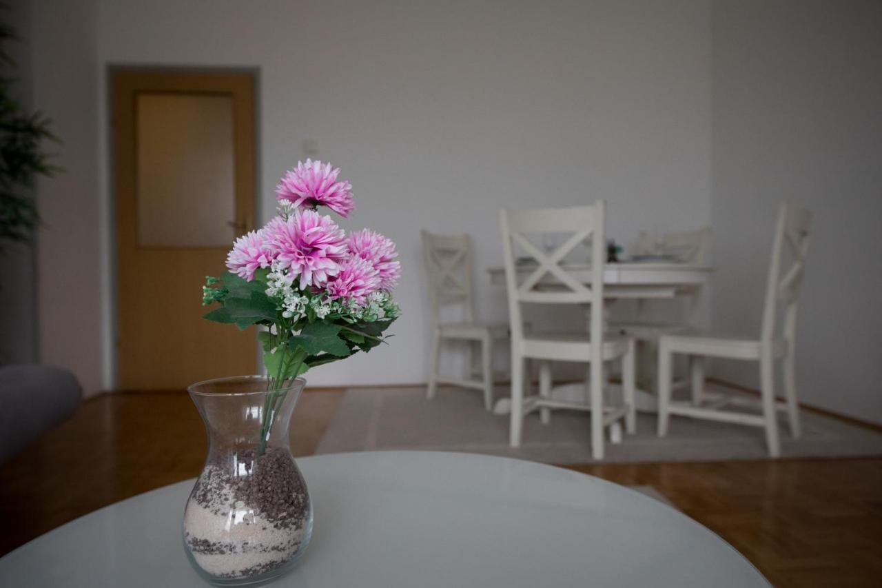 Apartman Ana Osijek Exterior photo