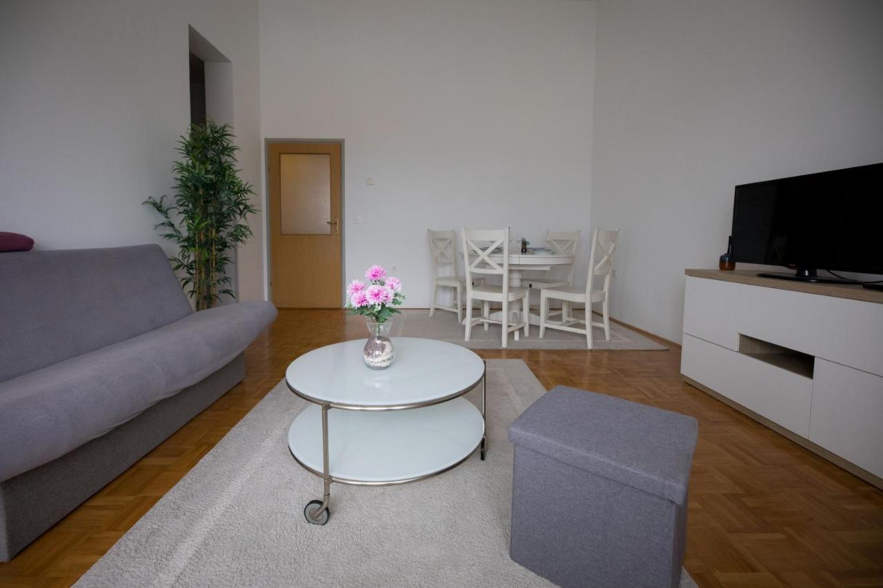 Apartman Ana Osijek Exterior photo