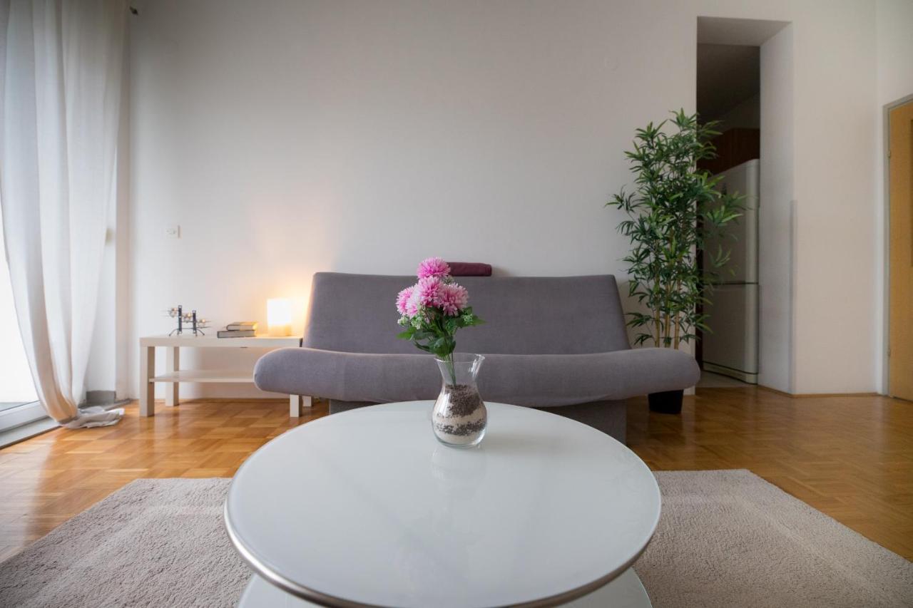 Apartman Ana Osijek Exterior photo